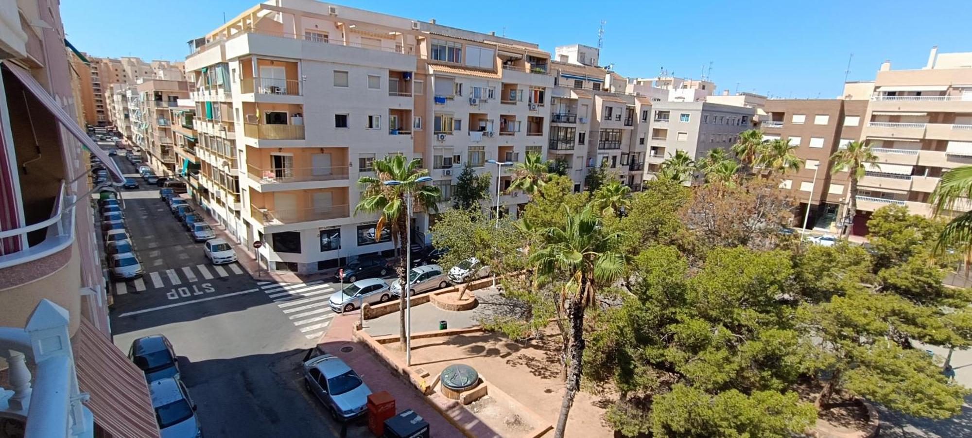 Apartamento Isabel Apartment Torrevieja Exterior photo